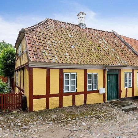 Idyllisk, Historisk Byhus Ved Fjorden I Mariager Exterior photo